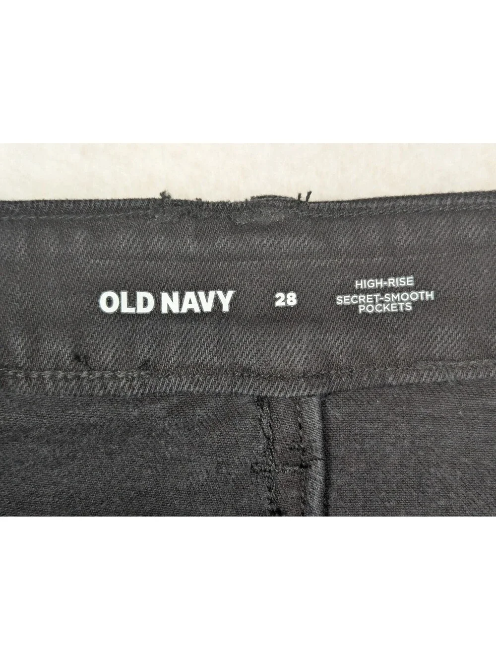 Old Navy - Women's -High Rise Smooth Pockets Black Denim Skirt Raw Hem - Size 28